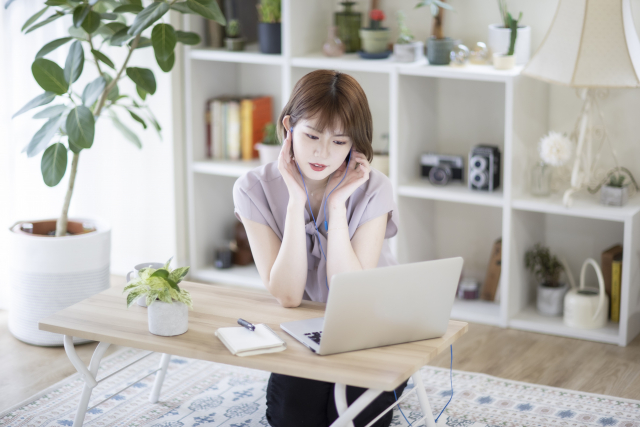 湿布との付き合い方 肩こりにお悩みの方へ 湿布の種類と選び方を解説 肩こりや首こりの解消と改善なら鍼灸マッサージ院の肩こりラボ